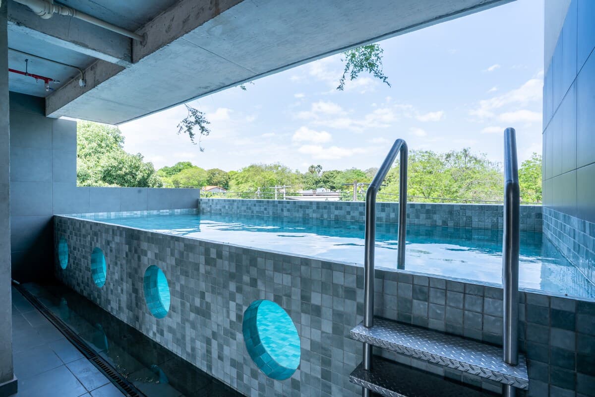 Pileta del edificio Designo